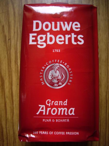 Douwe Egberts - Grand Aroma 250g - nový obal